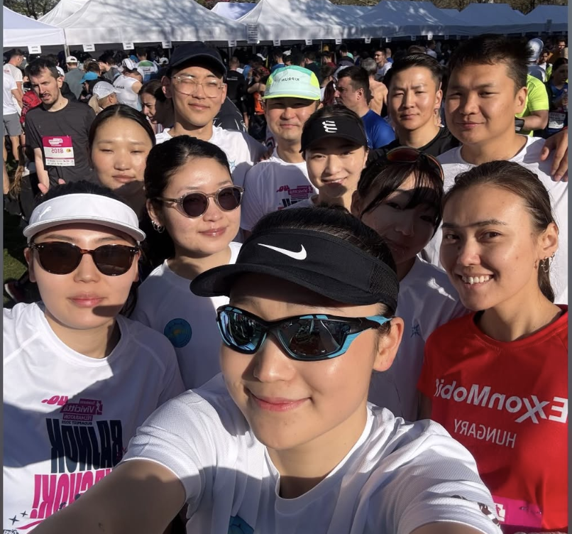 Post-race group photo